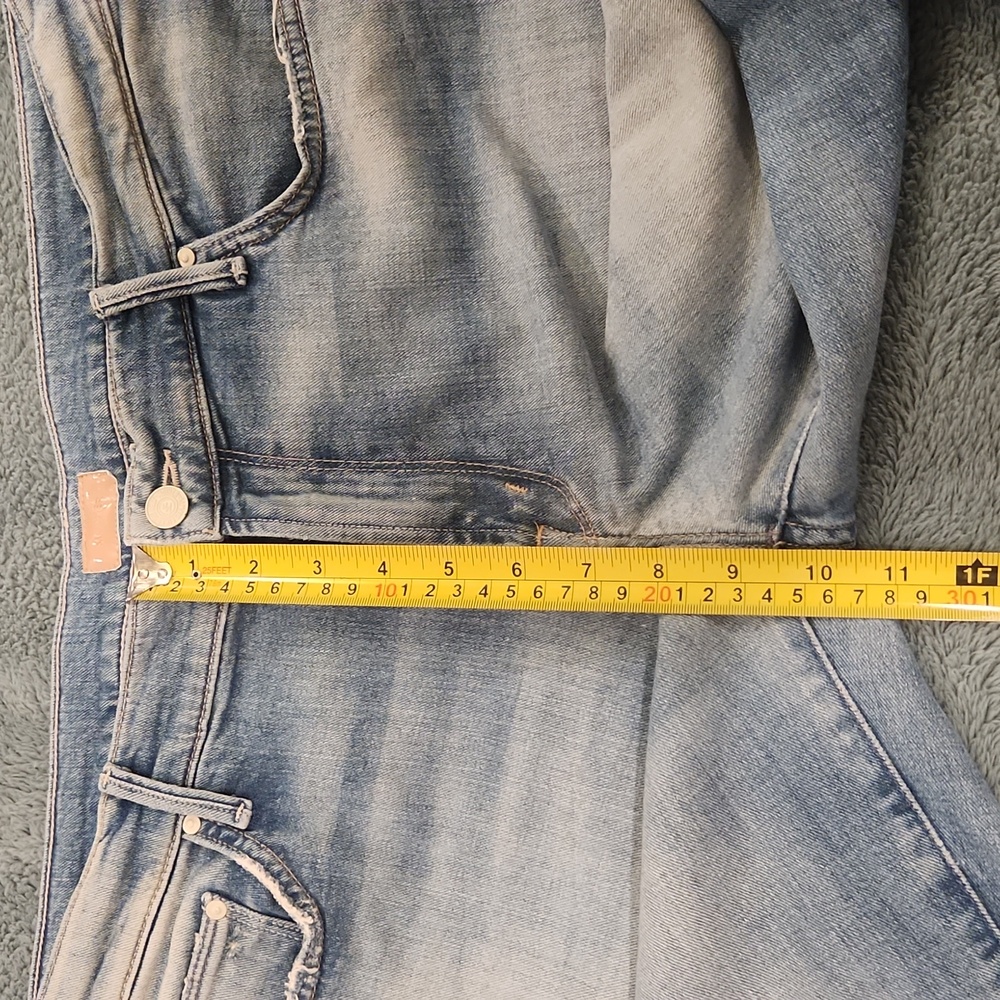 MOTHER The Slacker Fray Jeans in Wash- Love Drunk Cowboy Size 32! - Picture 11 of 14